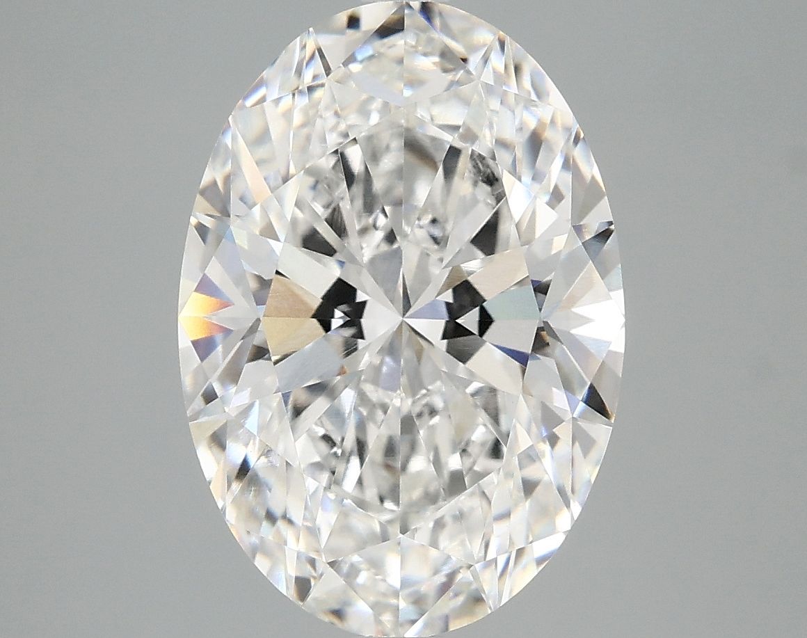 5.04 Carat Oval IGI Labgrown Diamond, With Certificate ID LG693536045