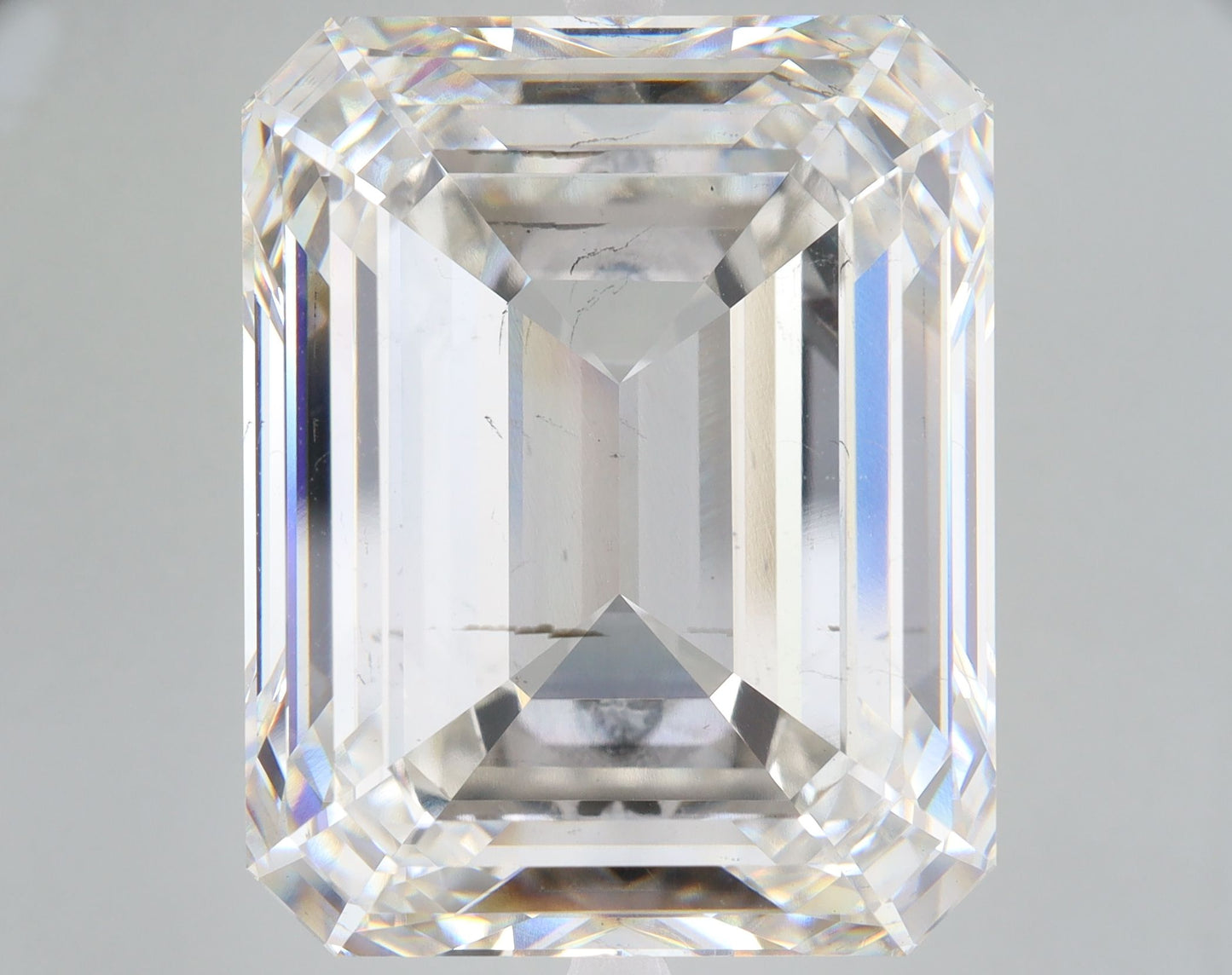 43.12 Carat Emerald IGI Labgrown Diamond, With Certificate ID LG582356939