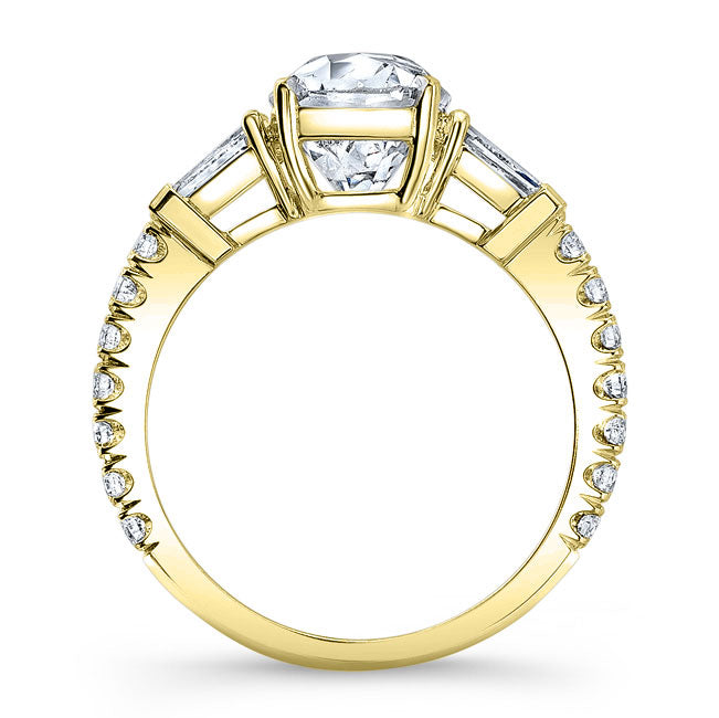 Modern Style Diamond Engagement Ring