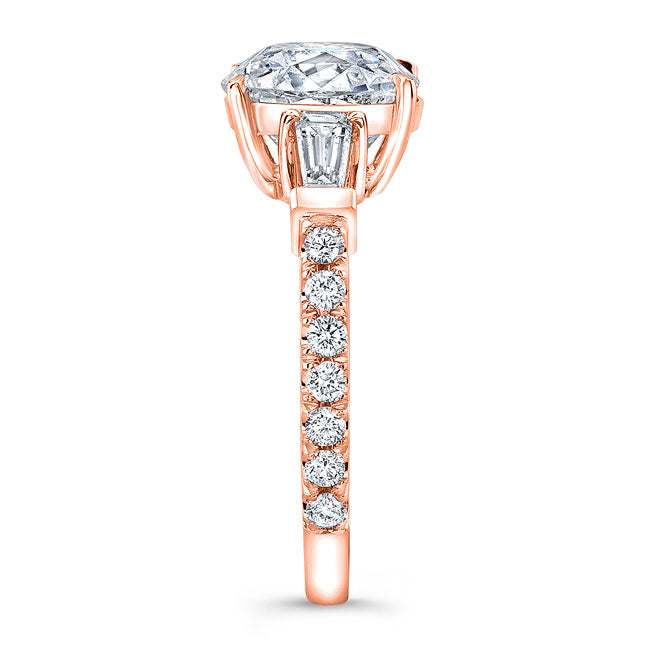 Modern Style Diamond Engagement Ring