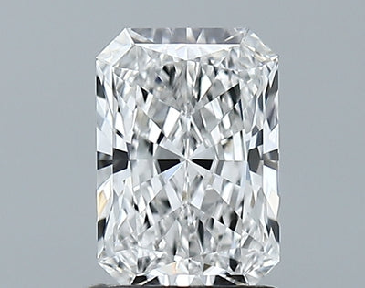 1.03 Carat Radiant IGI Labgrown Diamond, With Certificate ID 684511724