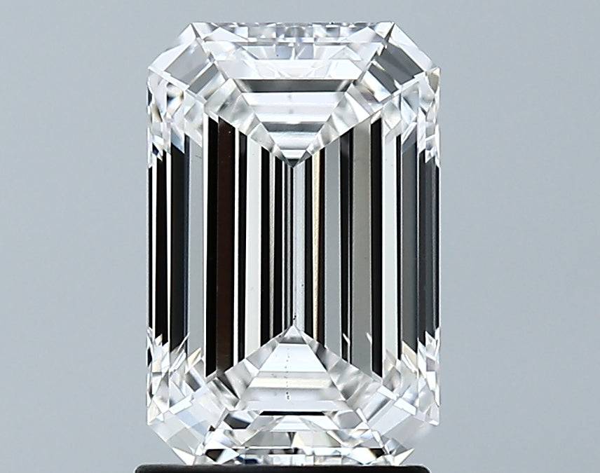 2.02 Carat Emerald GIA Labgrown Diamond, With Certificate ID 1475657433