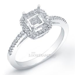 18k White Gold Classic Style Diamond Halo Engagement Ring